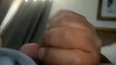 Snapshot of bigguunn chatting on 8, 12, 2024 bigguunn online show from 8, 12, 2024