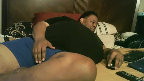 Snapshot of biggyscorpio chatting on 2, 1, 2025 biggyscorpio online show from 2, 1, 2025