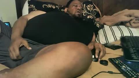 Snapshot of biggyscorpio chatting on 17, 2, 2025 biggyscorpio online show from 17, 2, 2025