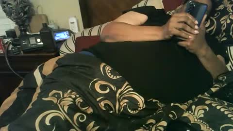 Snapshot of biggyscorpio chatting on 25, 10, 2025 biggyscorpio online show from 25, 10, 2025