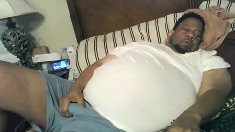 Snapshot of biggyscorpio chatting on 11, 11, 2025 biggyscorpio online show from 11, 11, 2025