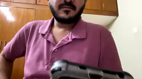 Snapshot of bighandsomesatisfy chatting on 18, 1, 2025 bighandsomesatisfy online show from 18, 1, 2025