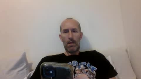 Snapshot of bighugemouthful chatting on 2, 1, 2025 Chaz online show from 2, 1, 2025