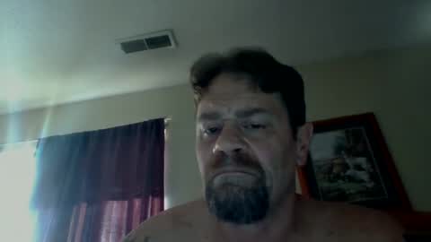 Snapshot of bigload1972 chatting on 18, 1, 2025 bigload1972 online show from 18, 1, 2025