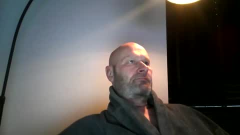 bigmike3339 online show from 4, 12, 2024