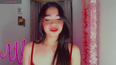 kiaaannaaaa online show from 4, 5, 2026