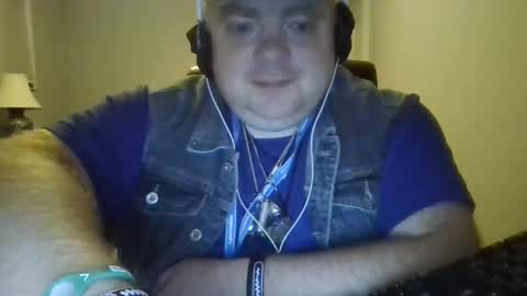 Snapshot of bigred_nyc chatting on 27, 2, 2025 Big Red online show from 27, 2, 2025