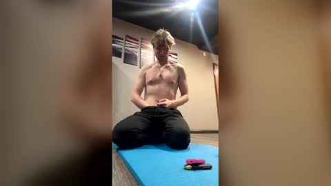 bigskinnyboyshh online show from 4, 2, 2026