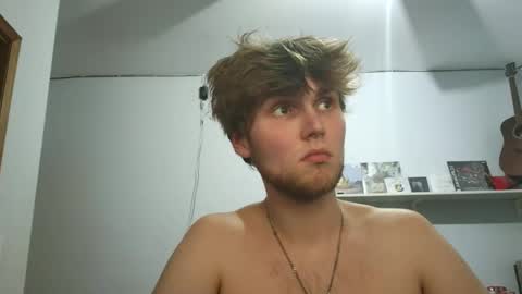 bigskinnyboyshh online show from 10, 3, 2026