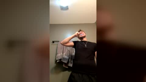 bigskinnyboyshh online show from 27, 7, 2026