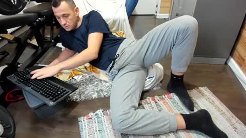 Snapshot of bigsshark chatting on 9, 1, 2025 bigsshark online show from 9, 1, 2025