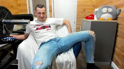 Snapshot of bigsshark chatting on 10, 1, 2025 bigsshark online show from 10, 1, 2025