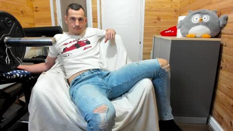 Snapshot of bigsshark chatting on 11, 1, 2025 bigsshark online show from 11, 1, 2025