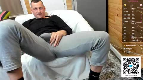 Snapshot of bigsshark chatting on 23, 2, 2025 bigsshark online show from 23, 2, 2025