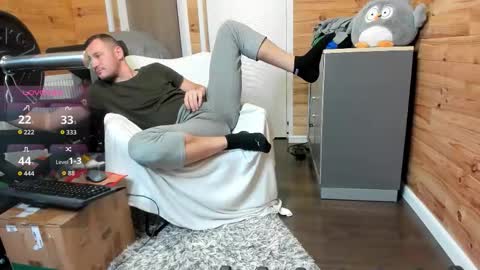 Snapshot of bigsshark chatting on 15, 11, 2025 bigsshark online show from 15, 11, 2025