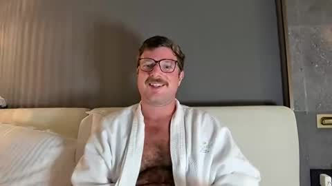 bigthickvic online show from 8, 5, 2026