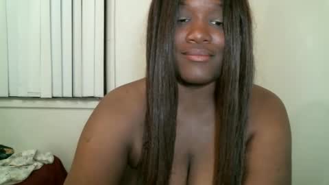 Bigtitscassie online show from 2, 1, 2025