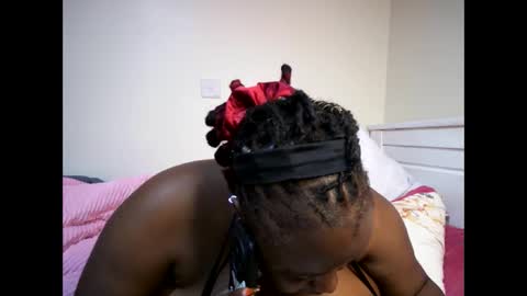 bigtittyslut_ online show from 7, 10, 2025