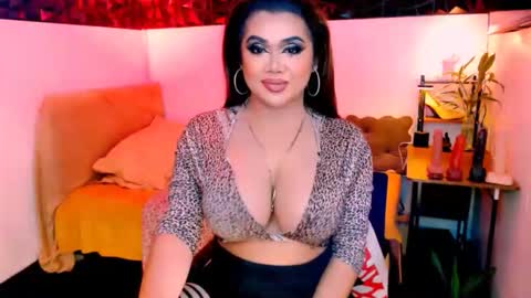 Snapshot of bigtraditionalts chatting on 12, 5, 2026 katy asianbigcockcumshowsmokeanal online show from 12, 5, 2026