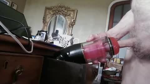 bigukphallus online show from 10, 6, 2026