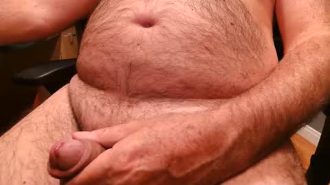 Snapshot of biguy7098 chatting on 6, 11, 2025 biguy7098 online show from 6, 11, 2025