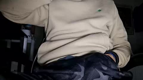 Snapshot of bigwhited2115 chatting on 19, 11, 2025 Onlyfans redheadedwhitedick online show from 19, 11, 2025