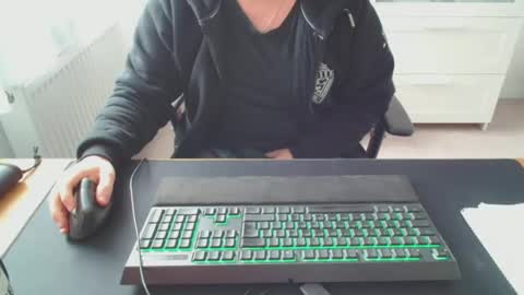 biker4ever90 online show from 10, 1, 2025