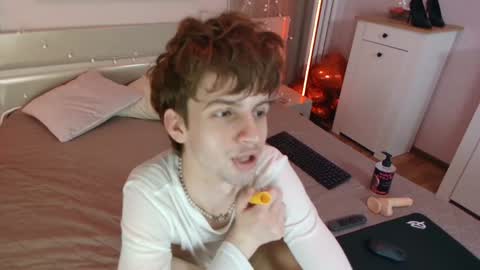 Bimbo boy online show from 29, 5, 2026