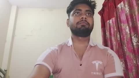 Snapshot of birbikrom104 chatting on 15, 11, 2025 birbikrom104 online show from 15, 11, 2025