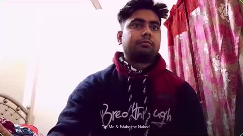 Snapshot of birbikrom104 chatting on 27, 11, 2025 birbikrom104 online show from 27, 11, 2025