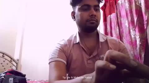 Snapshot of birbikrom104 chatting on 29, 11, 2025 birbikrom104 online show from 29, 11, 2025