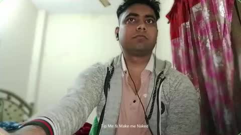 Snapshot of birbikrom104 chatting on 14, 12, 2025 birbikrom104 online show from 14, 12, 2025