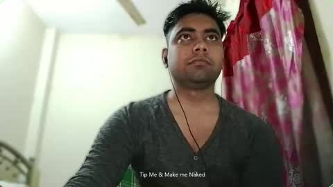 Snapshot of birbikrom104 chatting on 17, 12, 2025 birbikrom104 online show from 17, 12, 2025