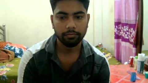 Snapshot of birbikrom104 chatting on 8, 6, 2026 birbikrom104 online show from 8, 6, 2026