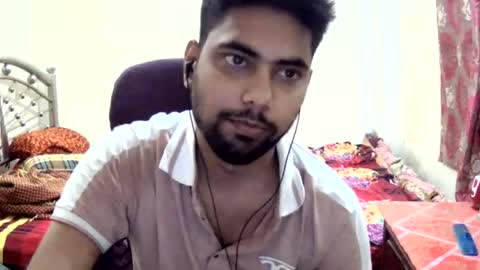 Snapshot of birbikrom104 chatting on 29, 6, 2026 birbikrom104 online show from 29, 6, 2026