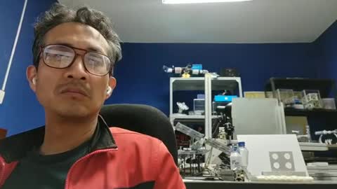 Snapshot of bisexmangenx chatting on 28, 6, 2026 Manu O online show from 28, 6, 2026