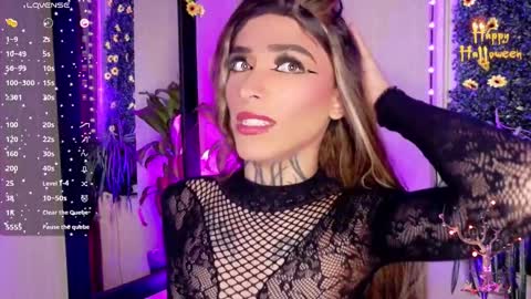 Snapshot of bitch_capelli chatting on 23, 10, 2025 .. .. online show from 23, 10, 2025