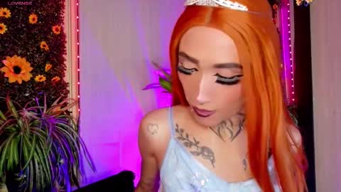 Snapshot of bitch_capelli chatting on 28, 10, 2025 .. .. online show from 28, 10, 2025