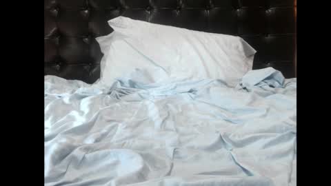 BJboi online show from 8, 1, 2025