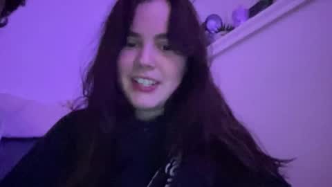 Snapshot of bkws985 chatting on 17, 10, 2025 bkws985 online show from 17, 10, 2025