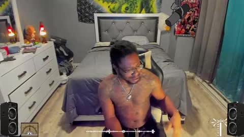 Snapshot of blaccanalmatters chatting on 14, 1, 2025 Plant Base Streamers From Pennsylvania online show from 14, 1, 2025