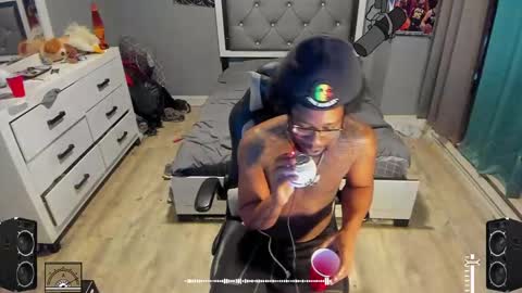 Snapshot of blaccanalmatters chatting on 17, 2, 2025 Plant Base Streamers From Pennsylvania online show from 17, 2, 2025