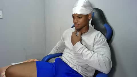 tu morenito online show from 25, 3, 2026