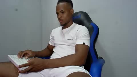 tu morenito online show from 3, 6, 2026
