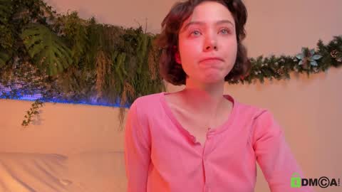 Jenny online show from 22, 12, 2024