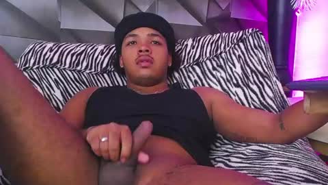 Snapshot of black_king_241 chatting on 4, 2, 2025 black_king_241 online show from 4, 2, 2025