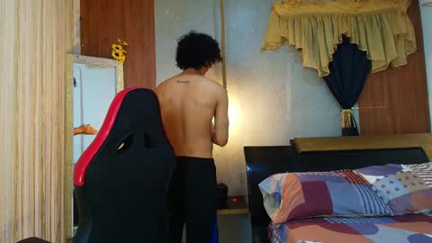 black_king_241 online show from 12, 4, 2026