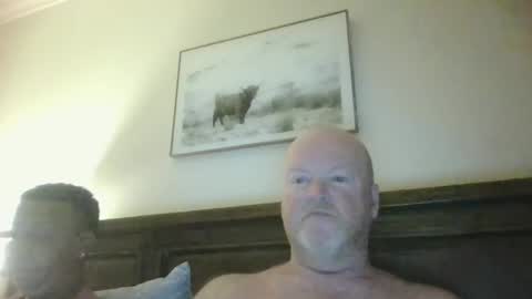 Snapshot of black_n_white4 chatting on 15, 1, 2025 black_n_white4 online show from 15, 1, 2025