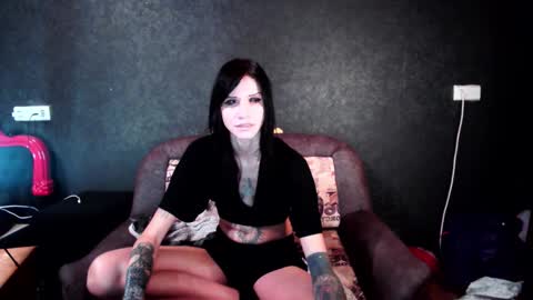 Snapshot of black_sswan chatting on 22, 1, 2025 Kristin online show from 22, 1, 2025