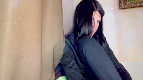 Snapshot of black_sswan chatting on 10, 10, 2025 Kristin online show from 10, 10, 2025